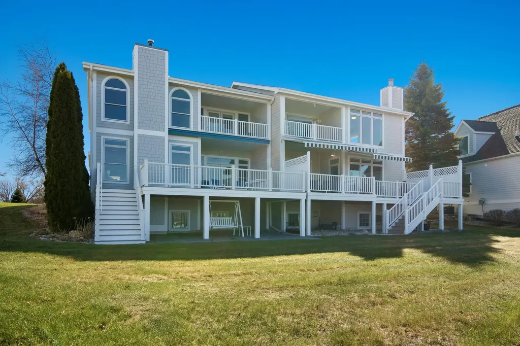 7484 Huckleberry Lane Milton Township MI 49648