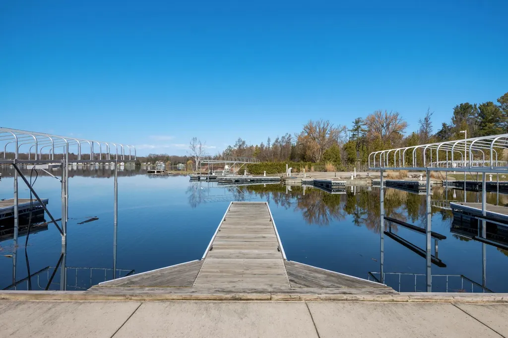 7484 Huckleberry Lane Milton Township MI 49648
