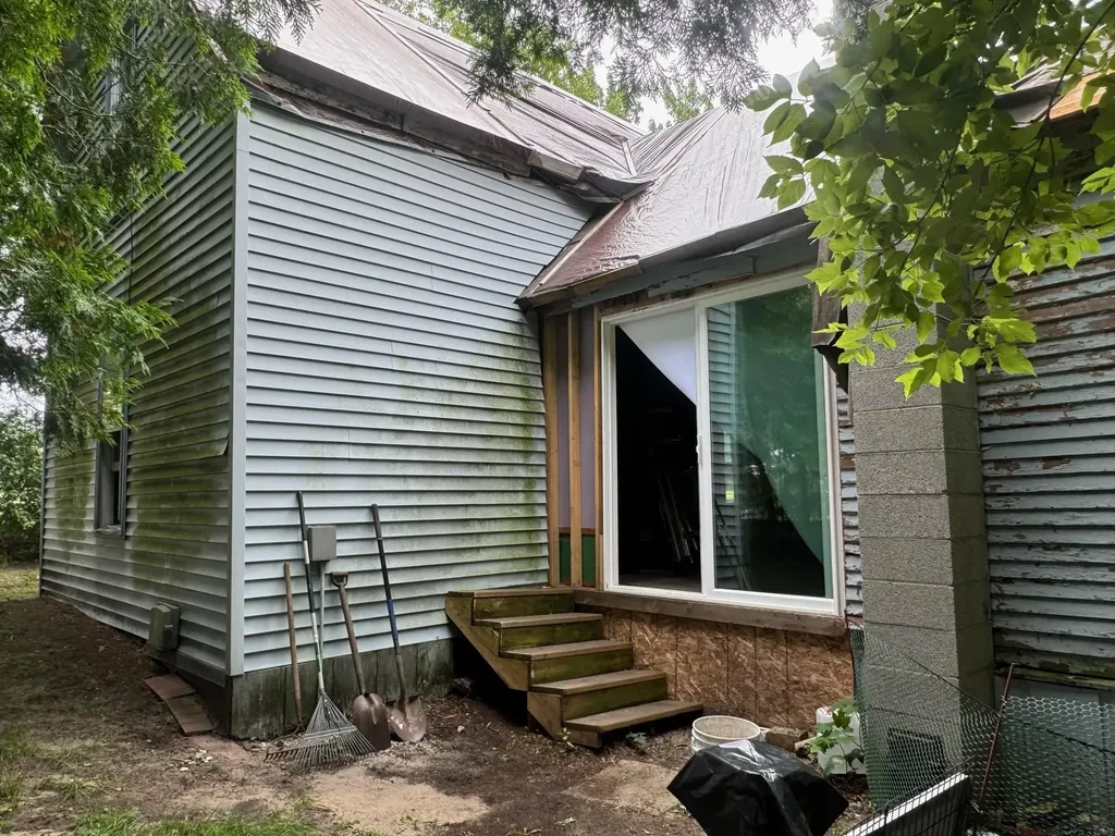 607 Linden Street Cadillac City MI 49601