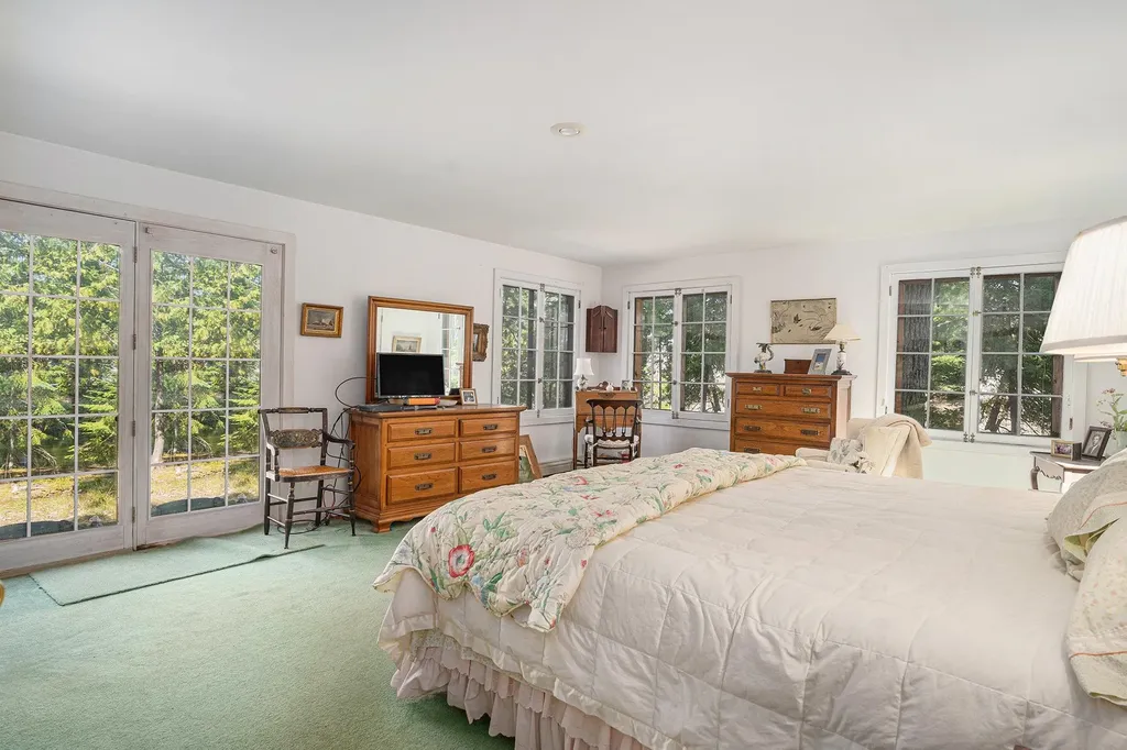 5760 W Crystal View Road Glen Arbor Township MI 49636