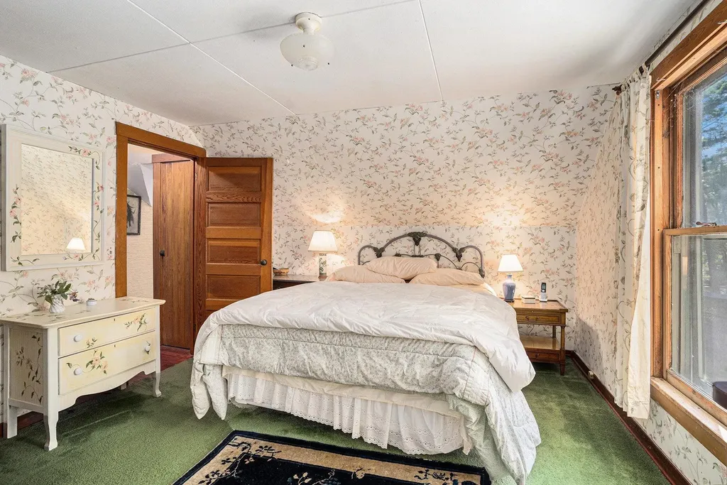 5760 W Crystal View Road Glen Arbor Township MI 49636