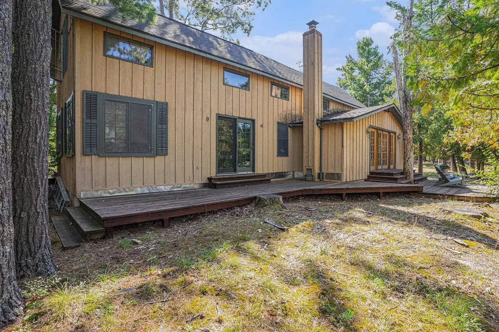 5760 W Crystal View Road Glen Arbor Township MI 49636