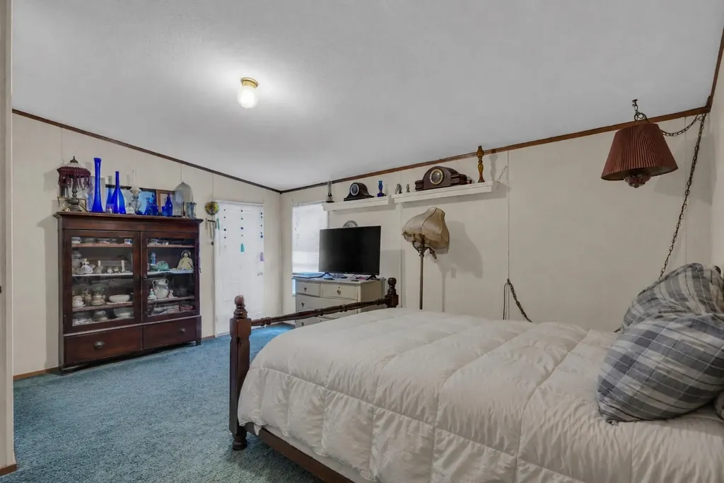 21513 23 Mile Road Burdell Township MI 49688