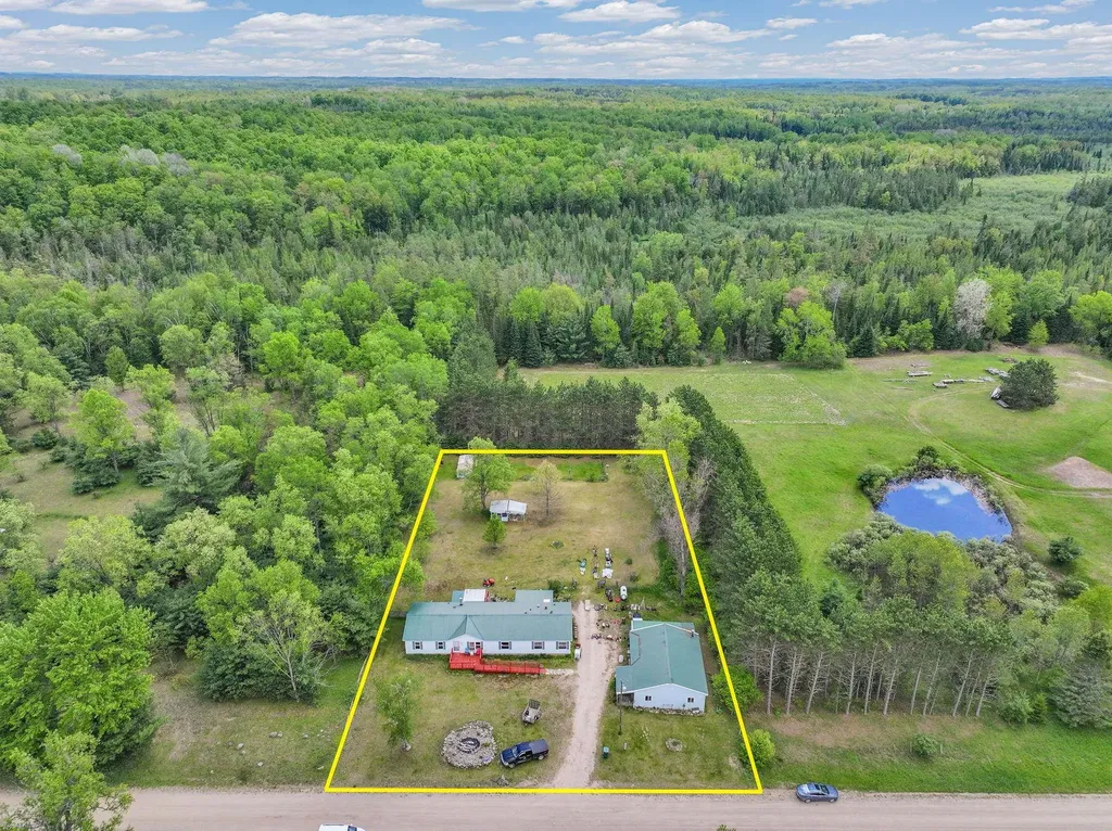 21513 23 Mile Road Burdell Township MI 49688