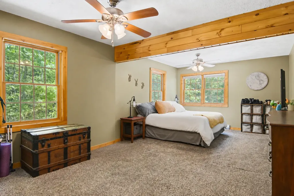 16862 Healy Lake Road Springdale Township MI 49683
