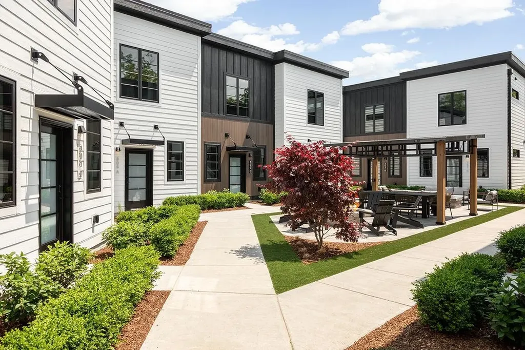 305 Hamilton Street Traverse City City MI 49686