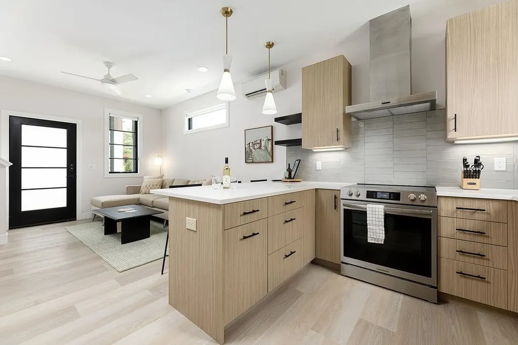 305 Hamilton Street Traverse City City MI 49686