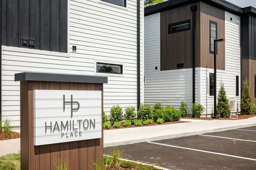 305 Hamilton Street Traverse City City MI 49686