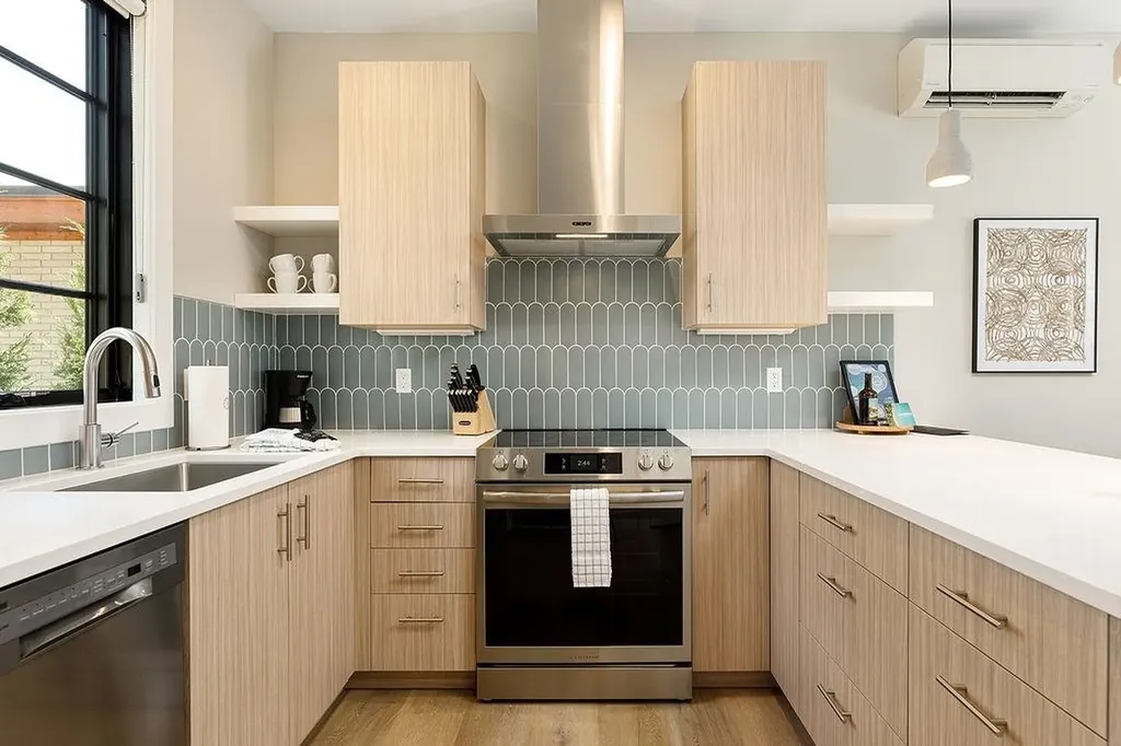 305 Hamilton Street Traverse City City MI 49686