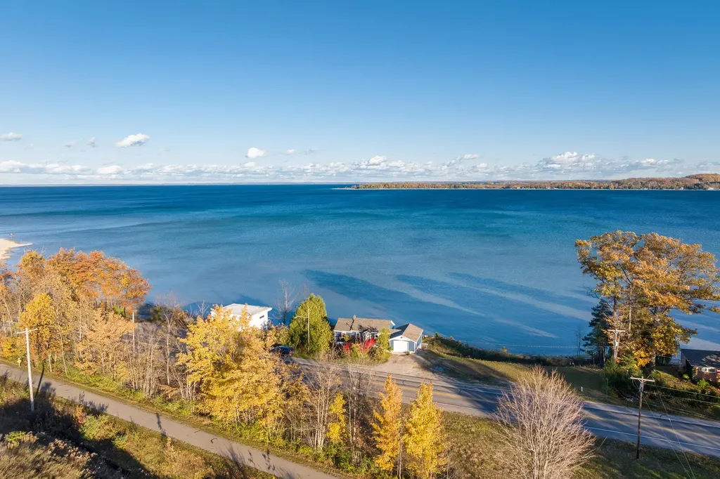 800 N St Joseph Street Suttons Bay Township MI 49682
