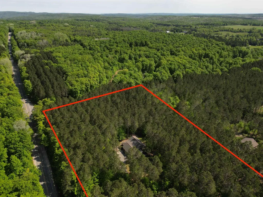 3996 W Timber Lane Kasson Township MI 49630