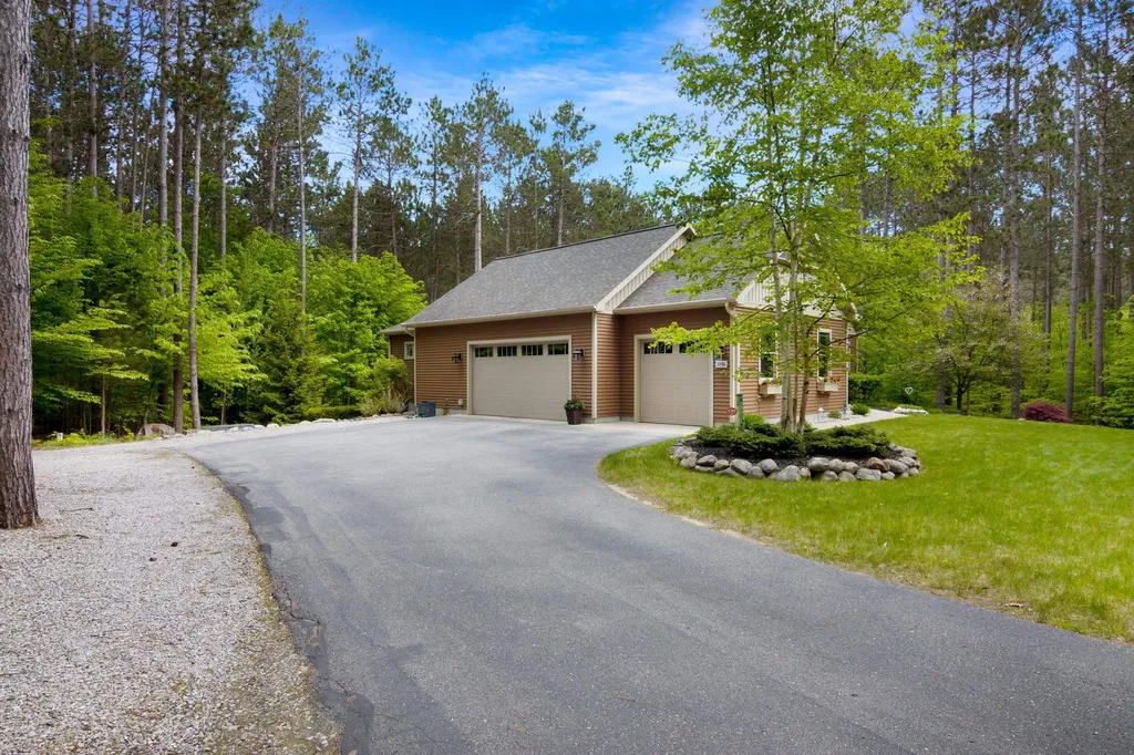 3996 W Timber Lane Kasson Township MI 49630