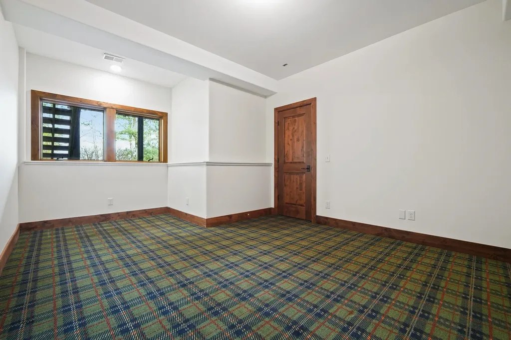 10249 Kay Ray Road Acme Township MI 49690