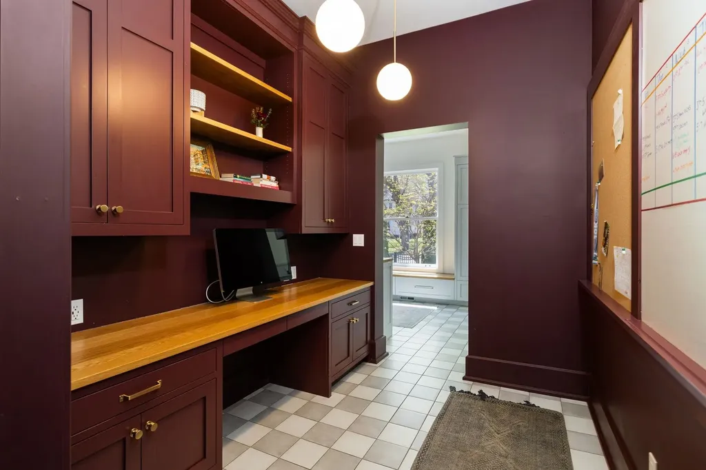 229 Wellington Street Traverse City City MI 49686