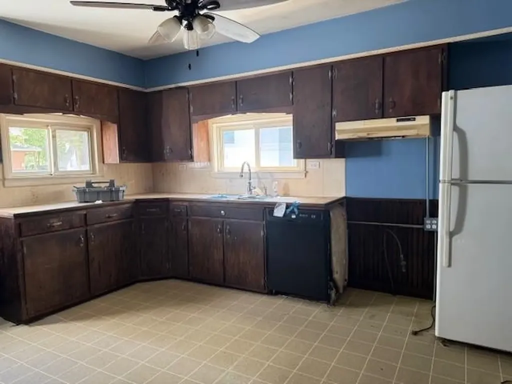 825 Wallace Street Cadillac City MI 49601
