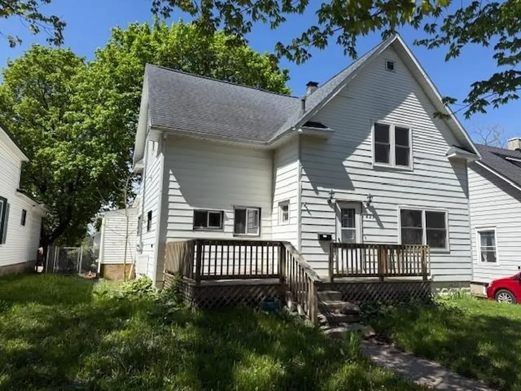825 Wallace Street Cadillac City MI 49601