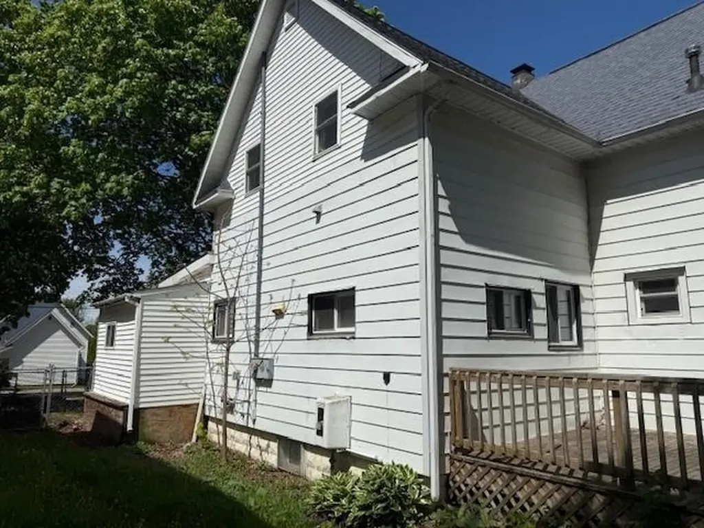 825 Wallace Street Cadillac City MI 49601