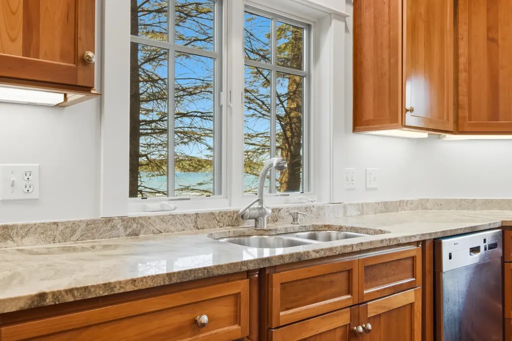 3930 Thierry Circle Torch Lake Township MI 49648