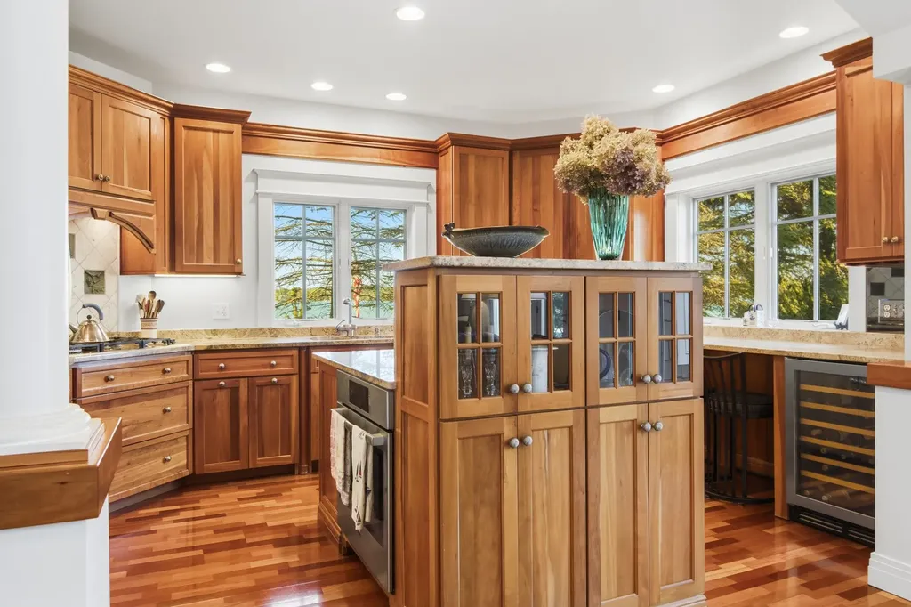 3930 Thierry Circle Torch Lake Township MI 49648