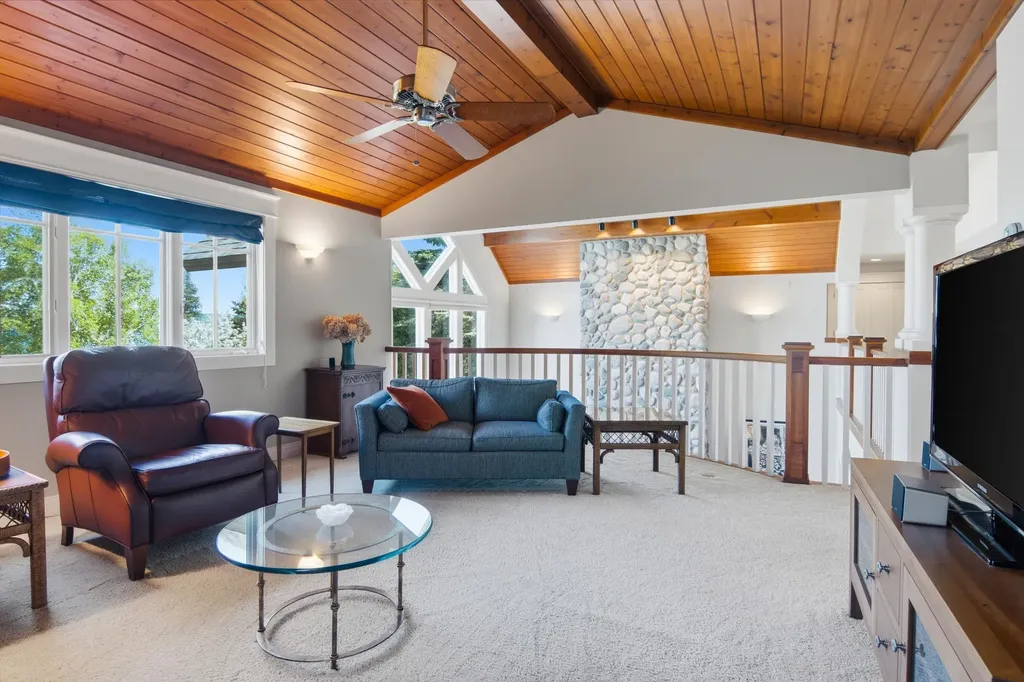 3930 Thierry Circle Torch Lake Township MI 49648