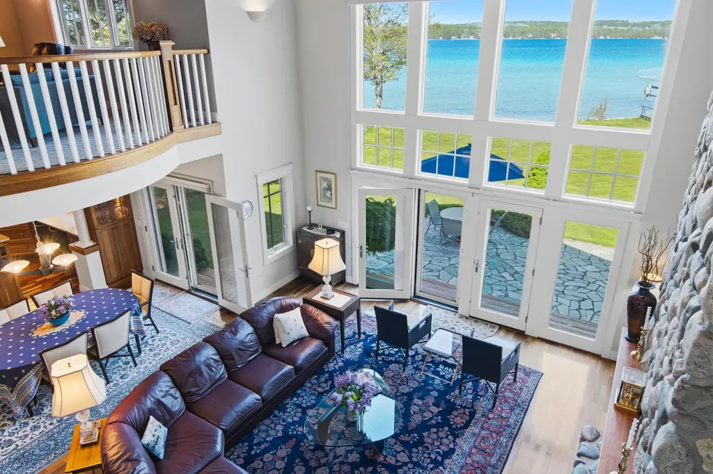 3930 Thierry Circle Torch Lake Township MI 49648