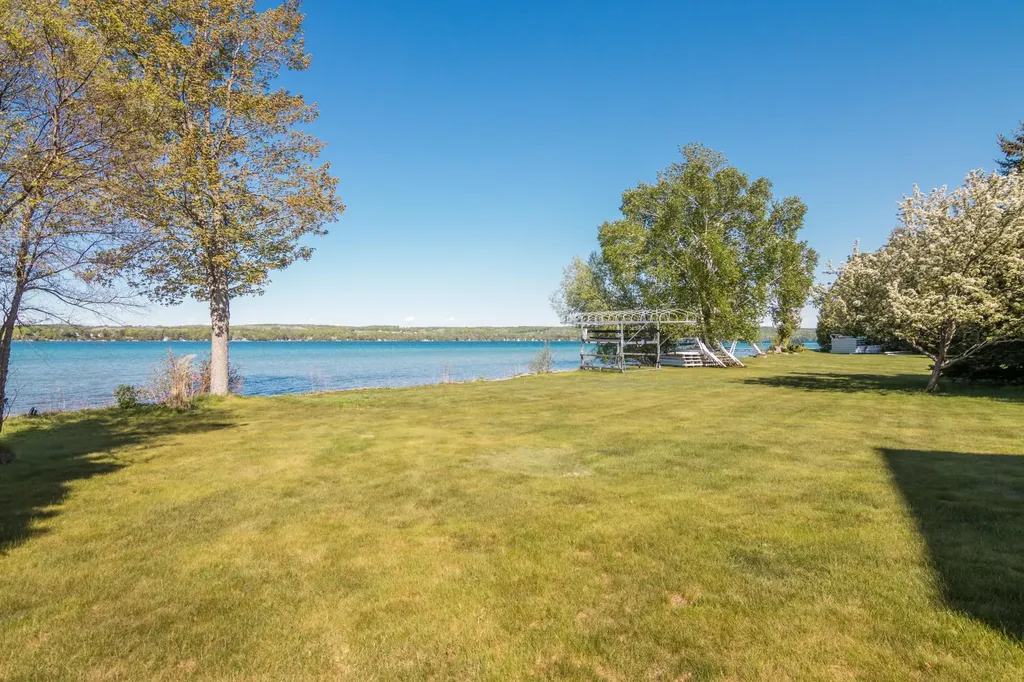 3930 Thierry Circle Torch Lake Township MI 49648
