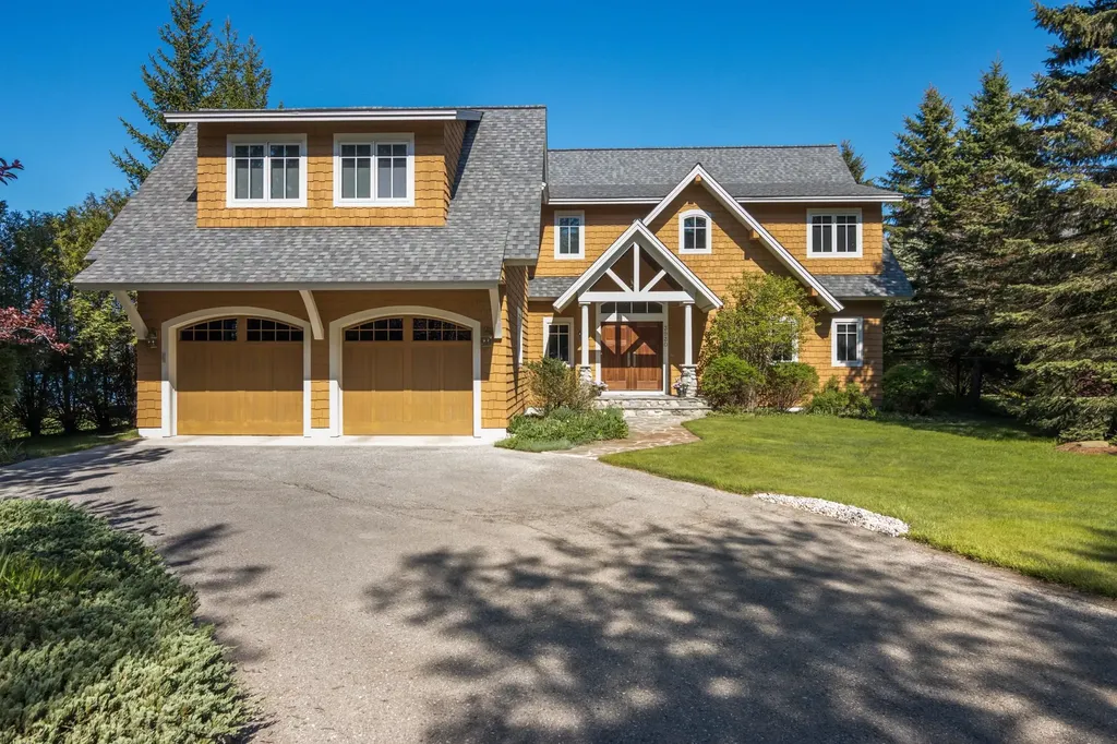 3930 Thierry Circle Torch Lake Township MI 49648