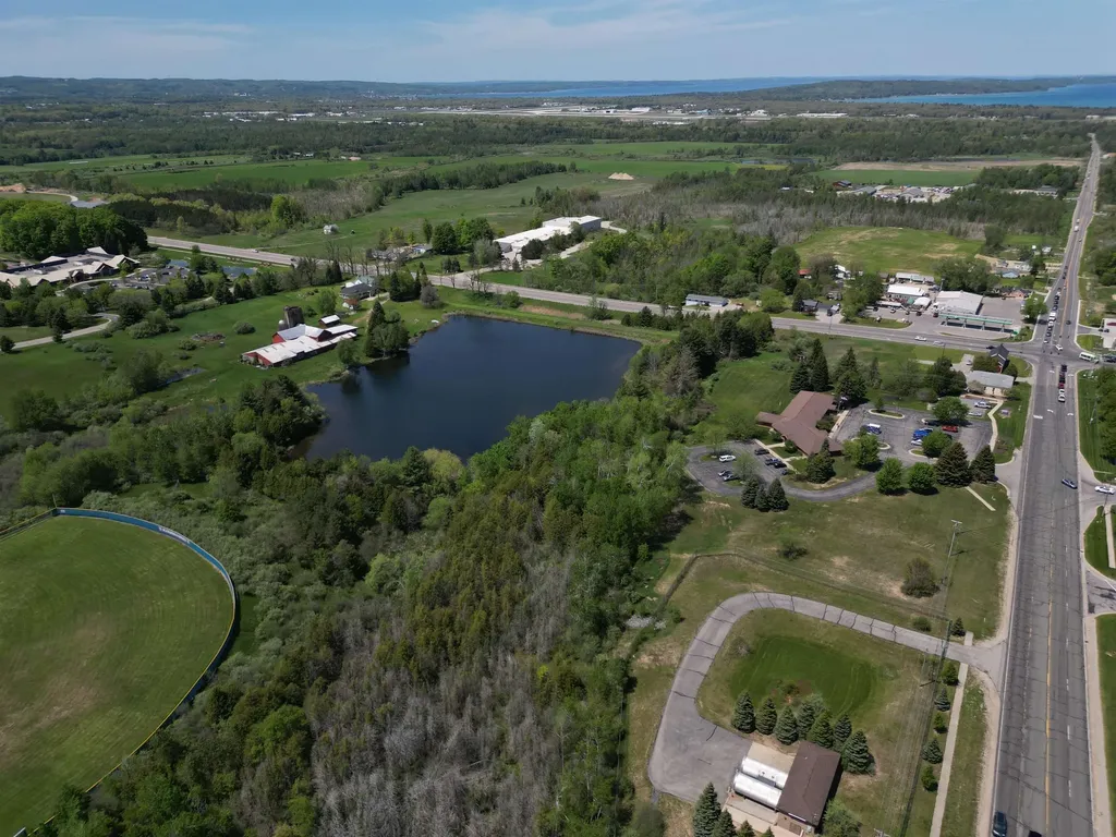 780 E Hammond Place E Traverse City City MI 49684