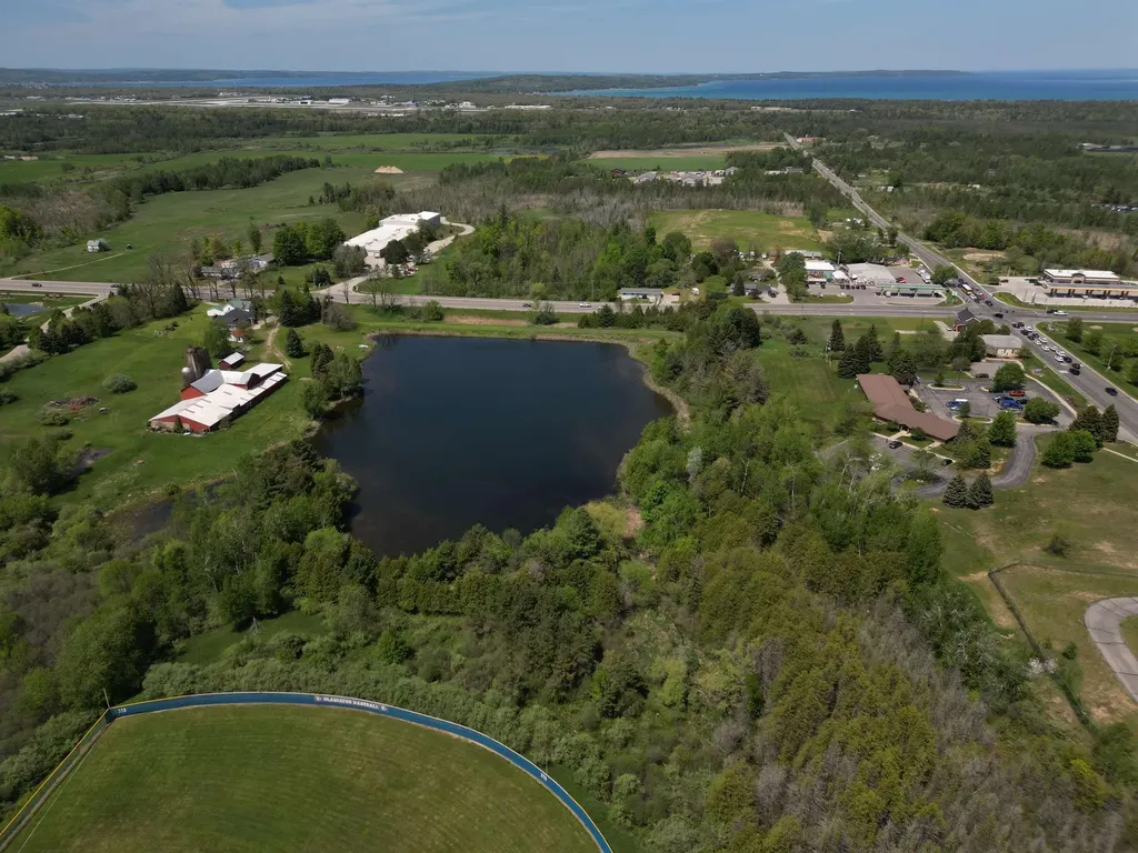 780 E Hammond Place E Traverse City City MI 49684