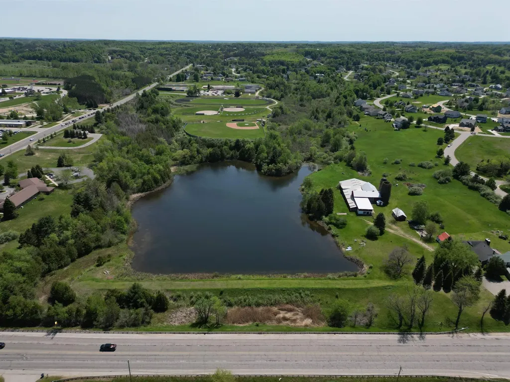 780 E Hammond Place E Traverse City City MI 49684