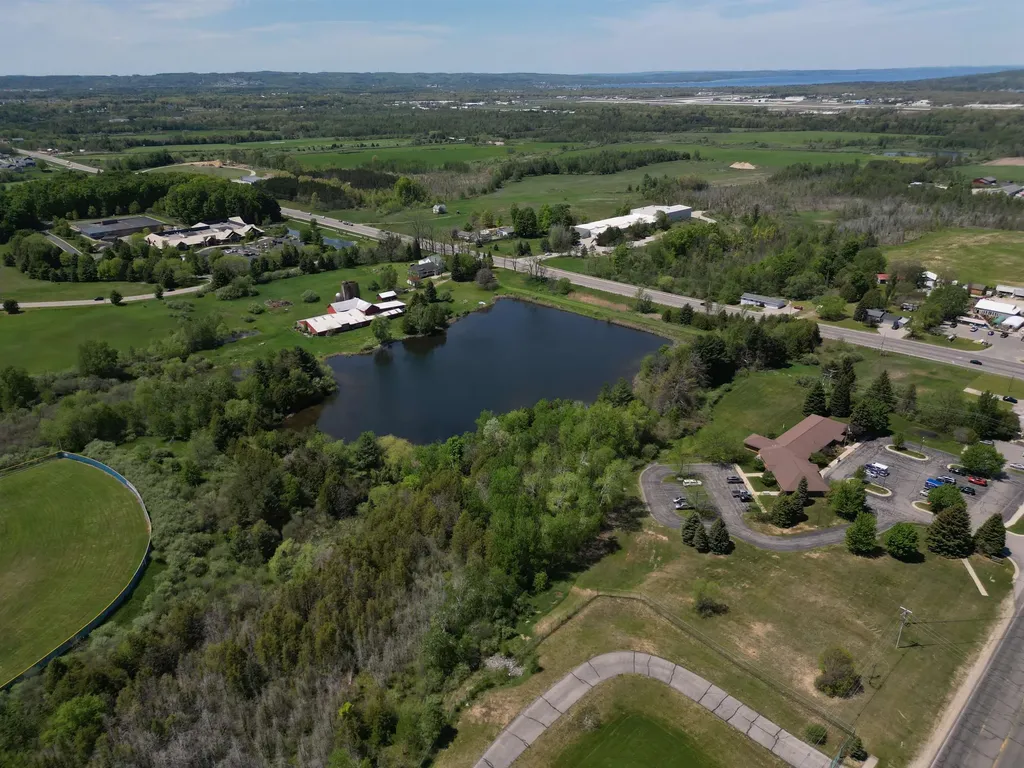 780 E Hammond Place E Traverse City City MI 49684