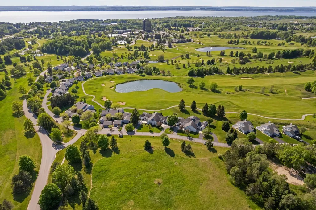 6130 Singletree Lane Acme Township MI 49690