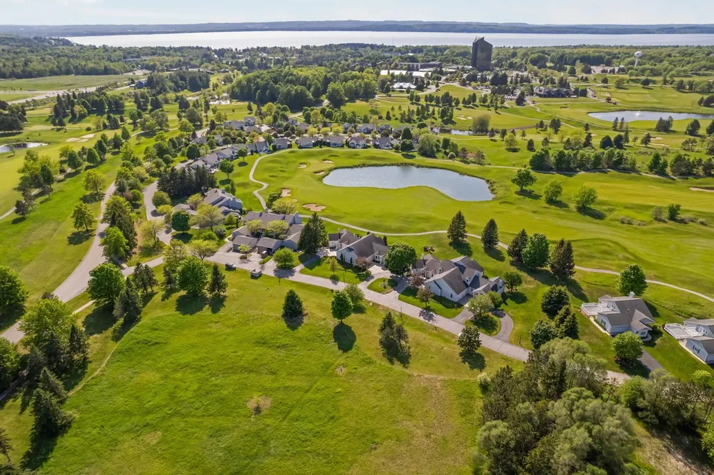 6130 Singletree Lane Acme Township MI 49690