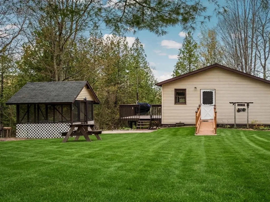 11012 N 31 Road Greenwood Township MI 49649