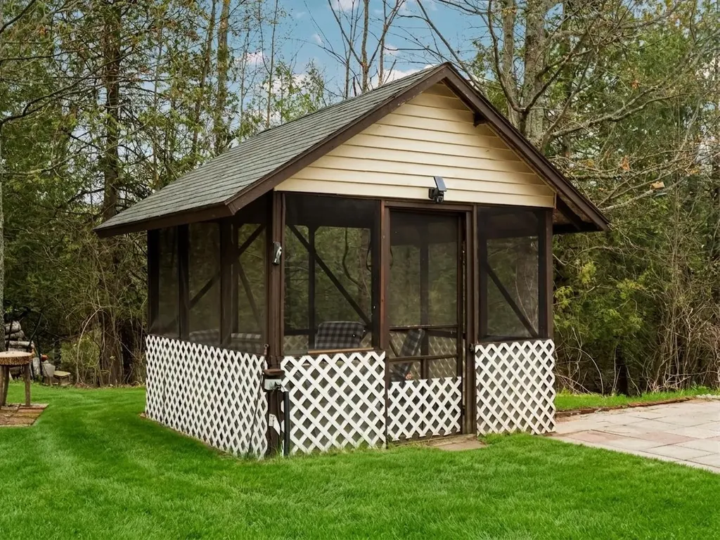 11012 N 31 Road Greenwood Township MI 49649