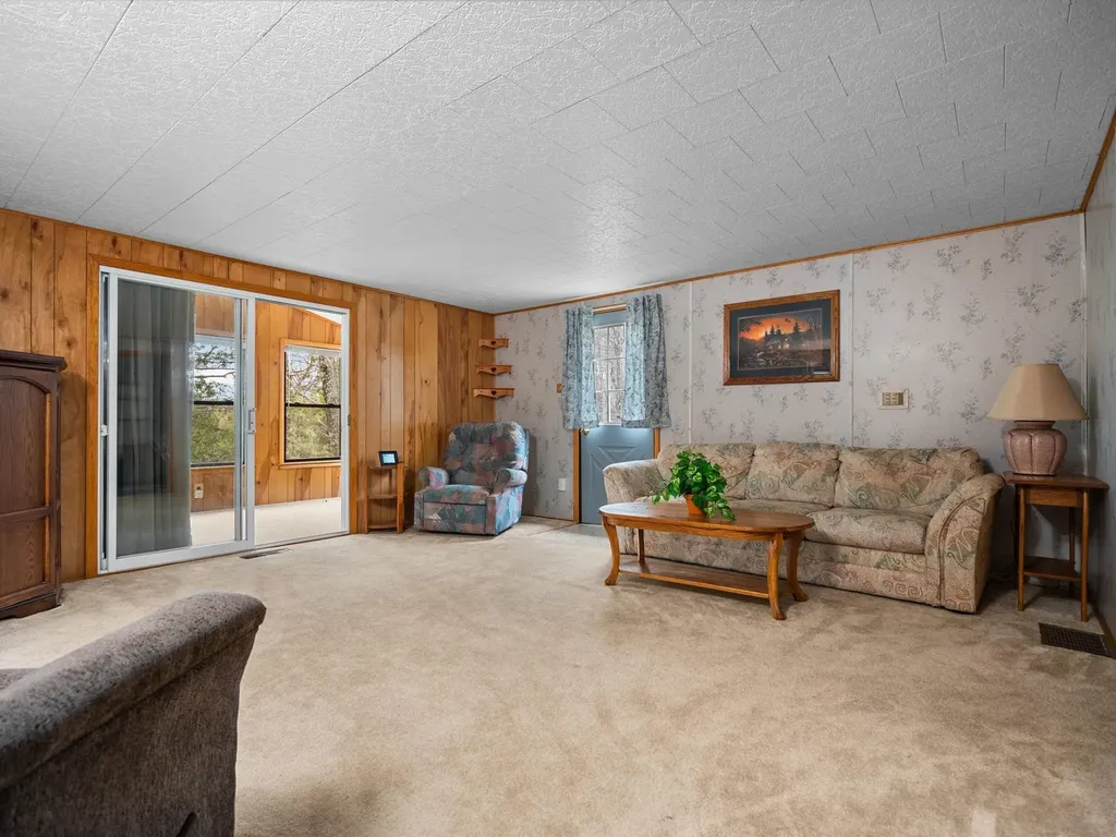 11012 N 31 Road Greenwood Township MI 49649