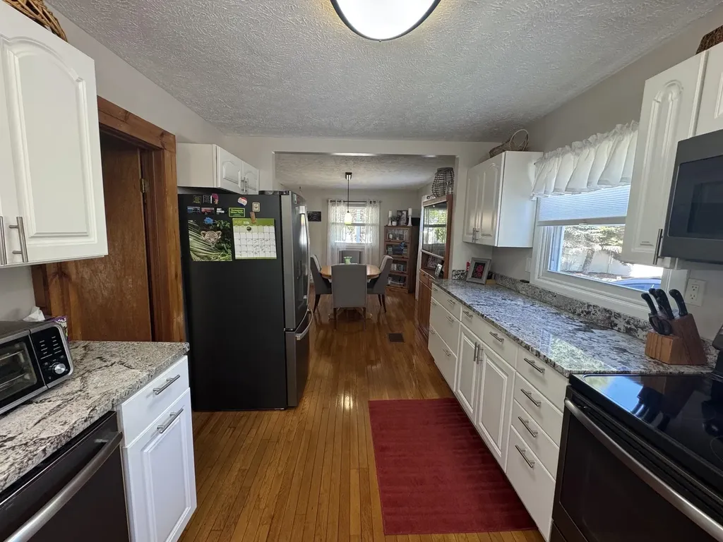 146 E Sixteenth Street Traverse City City MI 49684