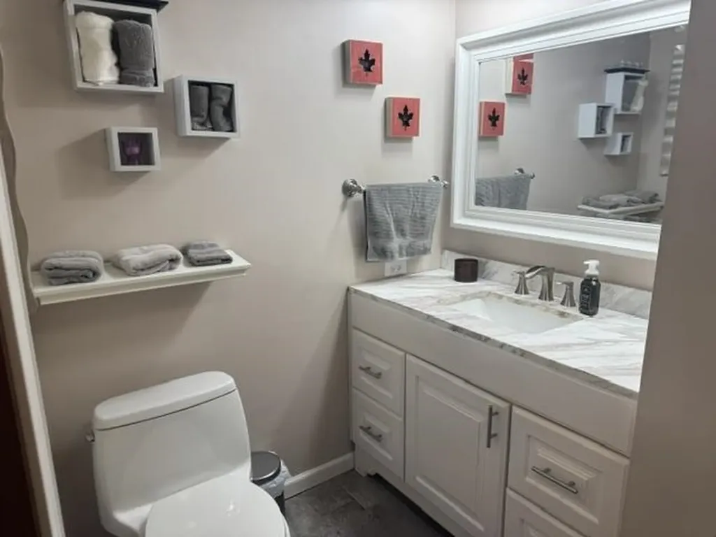 146 E Sixteenth Street Traverse City City MI 49684