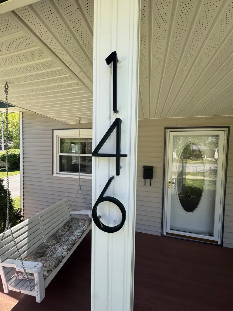 146 E Sixteenth Street Traverse City City MI 49684