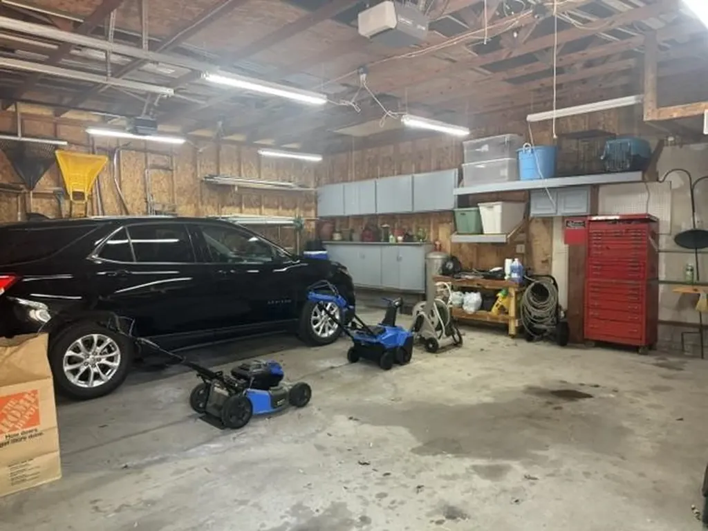 146 E Sixteenth Street Traverse City City MI 49684