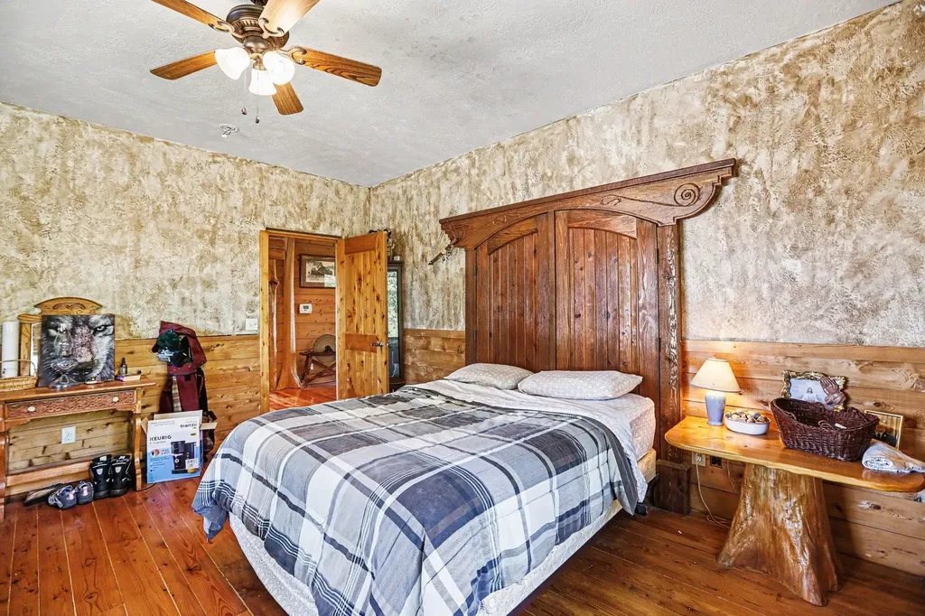 9465 W Old State Road Central Lake Township MI 49622