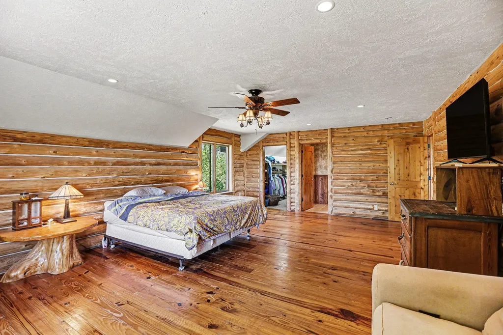 9465 W Old State Road Central Lake Township MI 49622