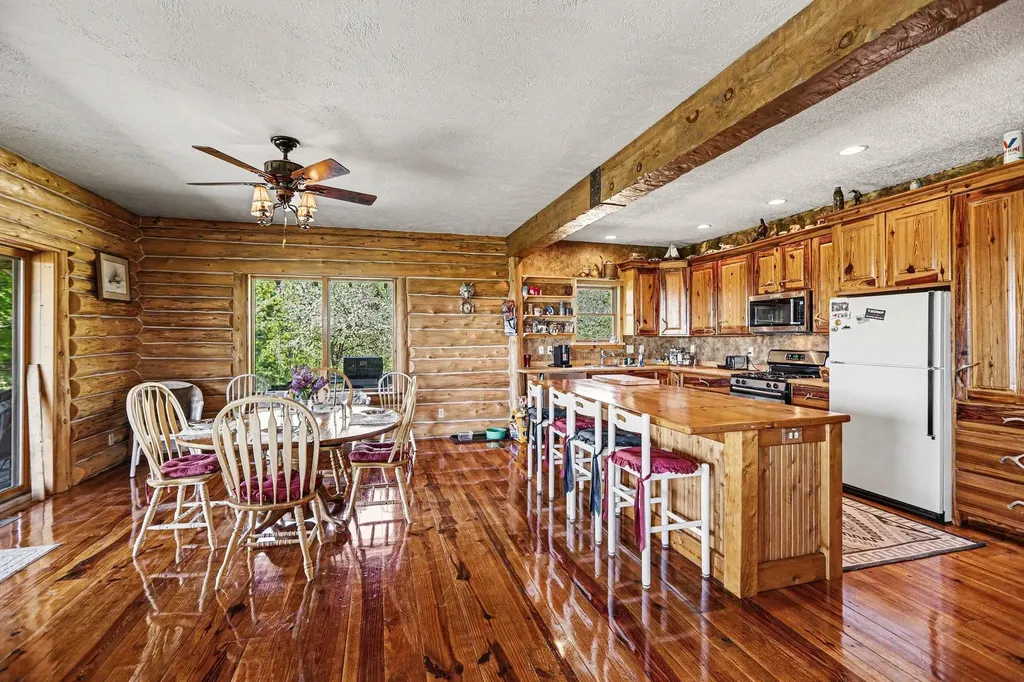 9465 W Old State Road Central Lake Township MI 49622
