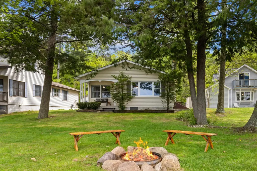 8735 Deadstream Road Benzonia Township MI 49640