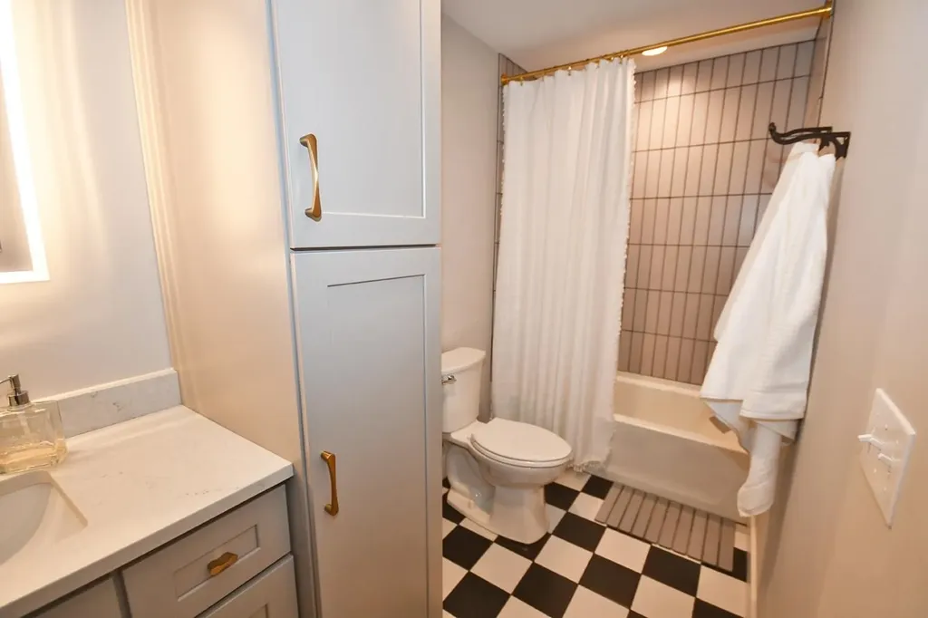 8561 S Olivia Drive Kasson Township MI 49664