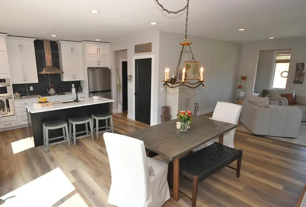 8561 S Olivia Drive Kasson Township MI 49664