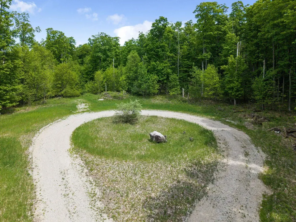 3698 W Glen Lake Highlands Drive Kasson Township MI 49664
