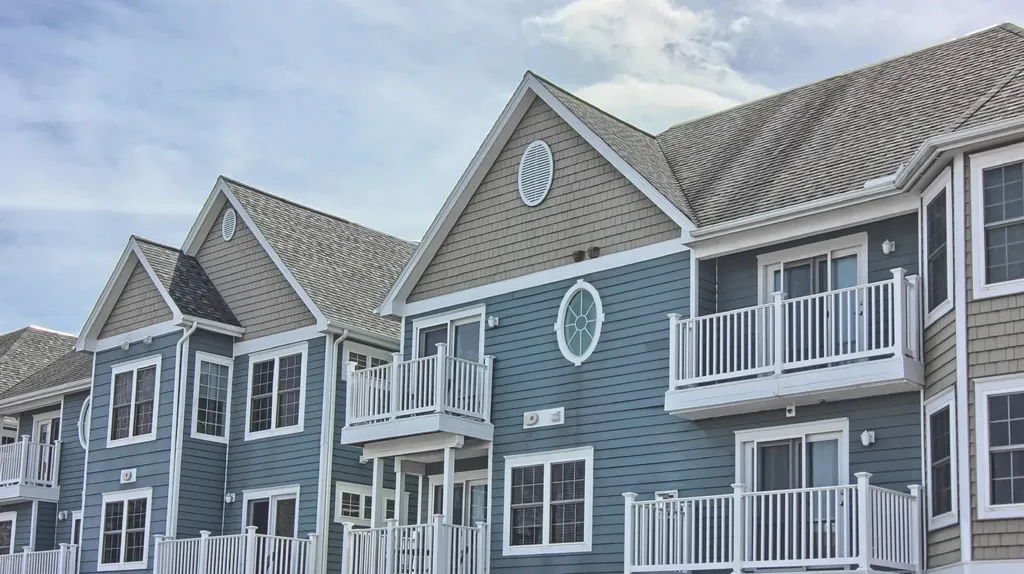 715 E State Street Traverse City City MI 49686