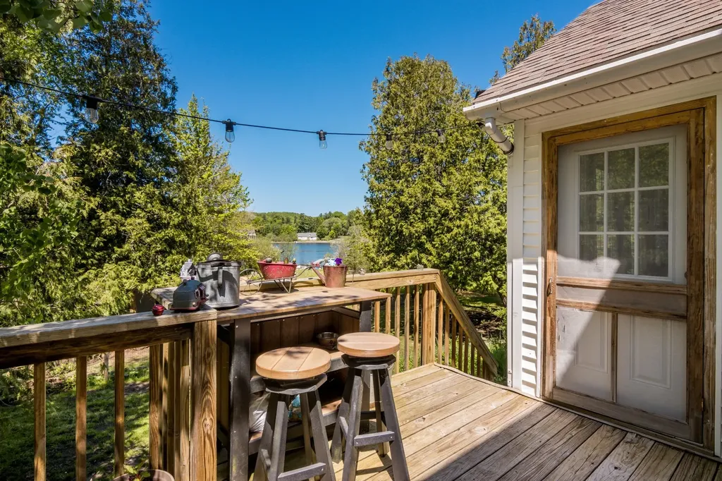 2601 Rushton Road Central Lake Township MI 49622