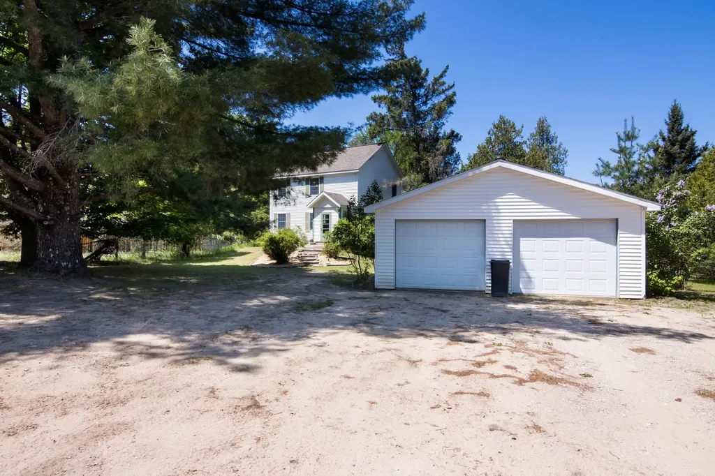 2601 Rushton Road Central Lake Township MI 49622